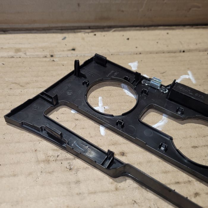 Ramka dekor panelu nawiewu klimatyzacji vw passat b7 2013r