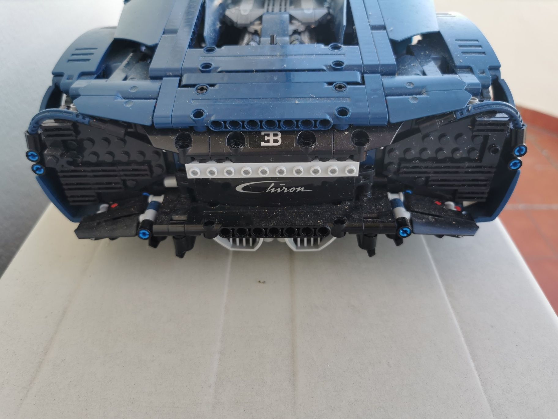 INCOMPLETO!! Lego Bugatti Chiron