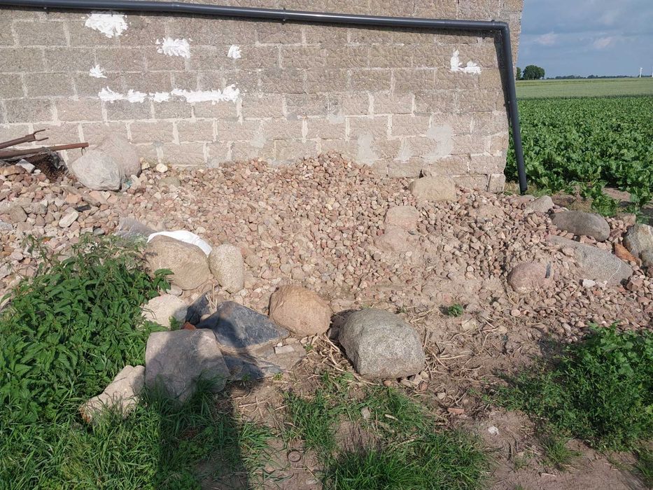 Kamienie polne duże i małe
