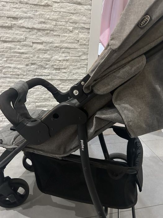 Spacerówka szara pikowana