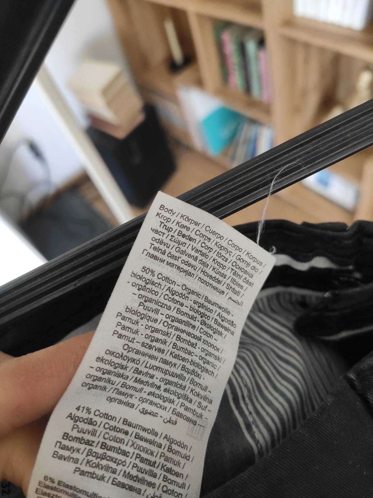 czarne spodnie męskie chinosy 32 M