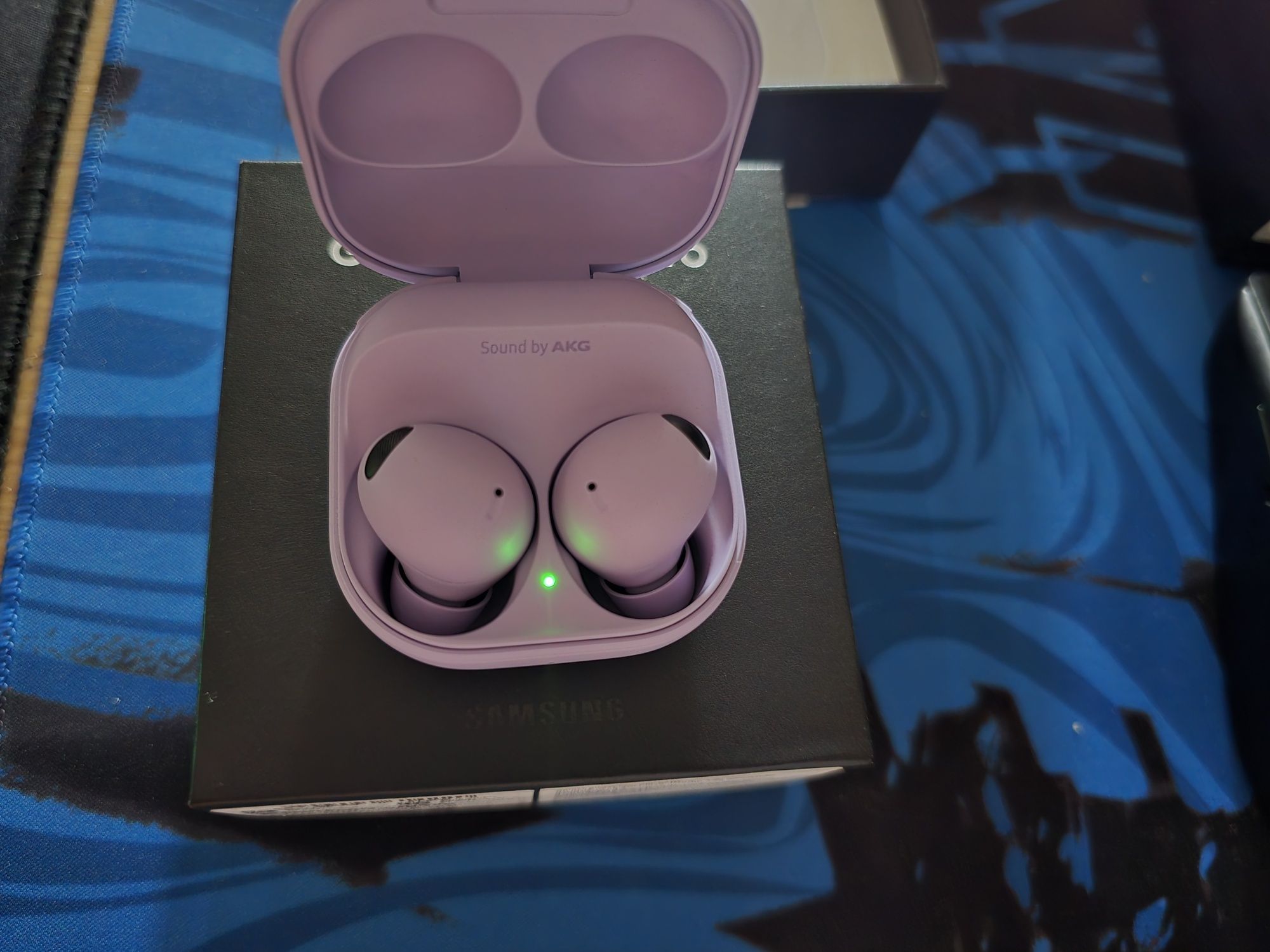 Продам наушники Samsung galaxy buds 2 pro