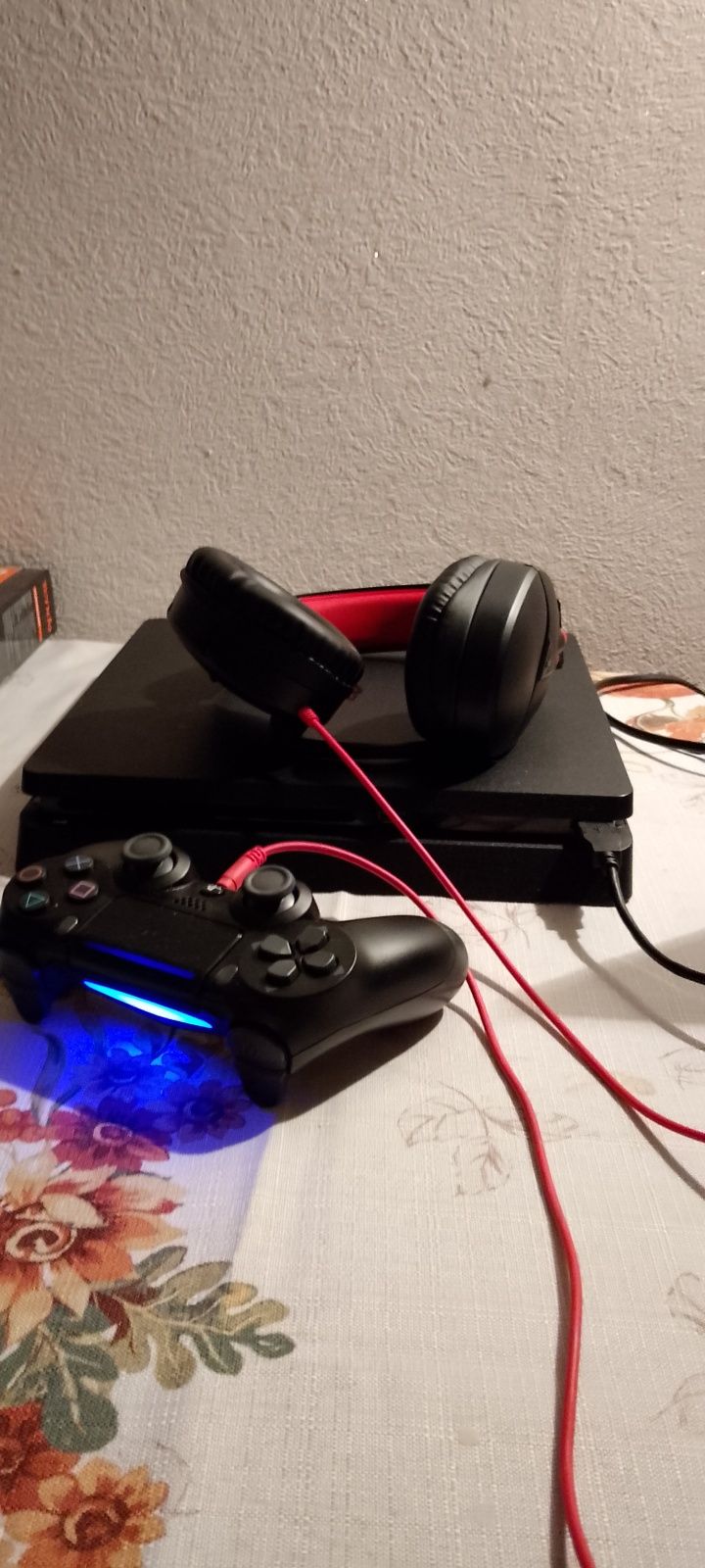 Sony ps4 slim 1 td