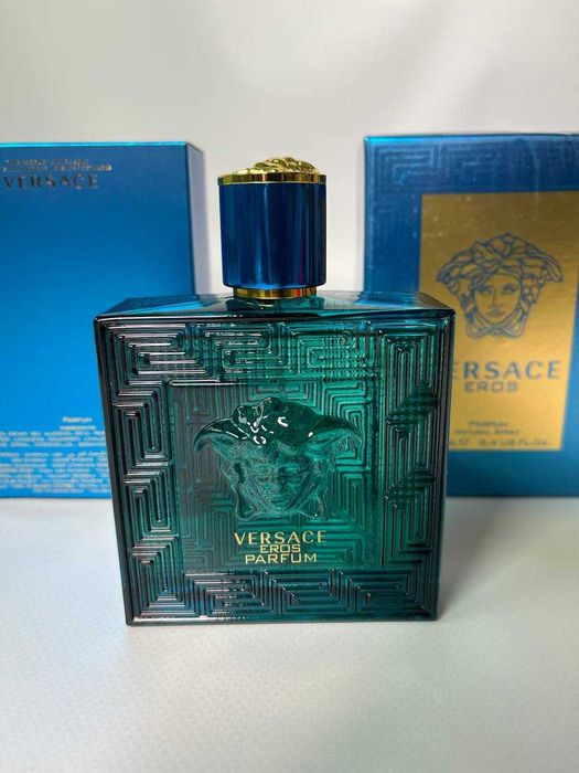 Парфуми Versace Eros
