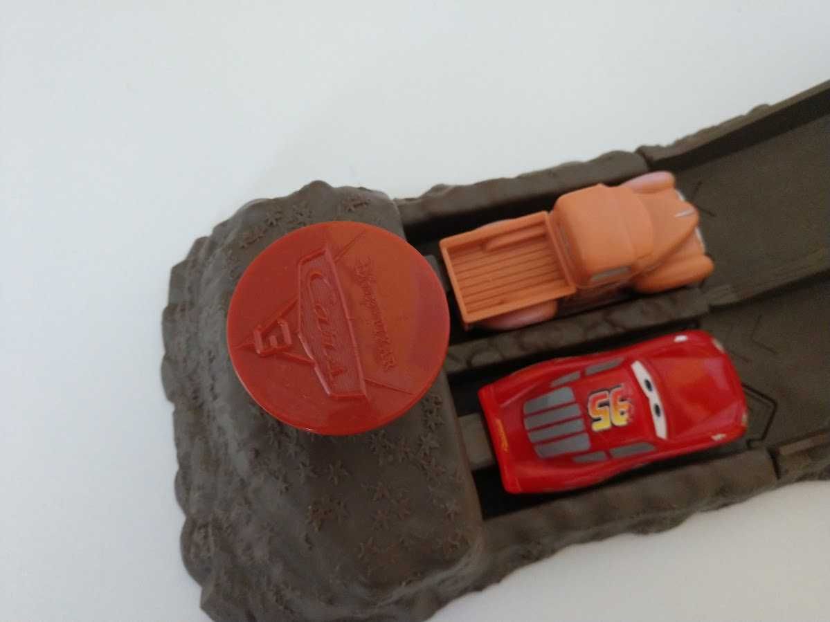 Трек Тачки. Мак Квін, Cars