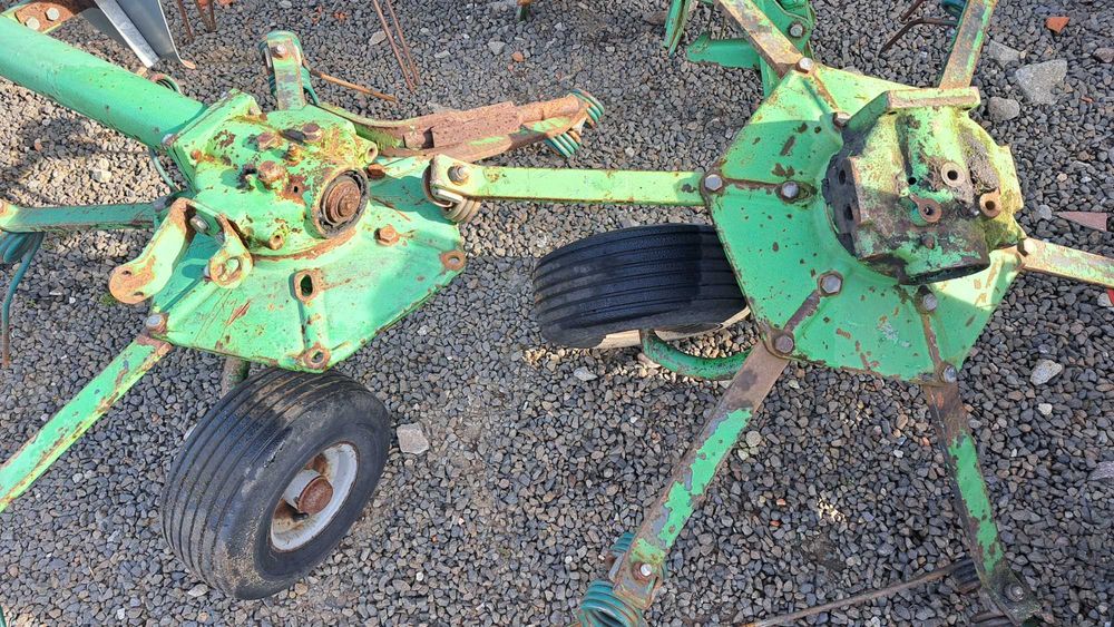 czesci przetrząsarki  zgrabiarki stoll fella krone deutz niemeyer pz