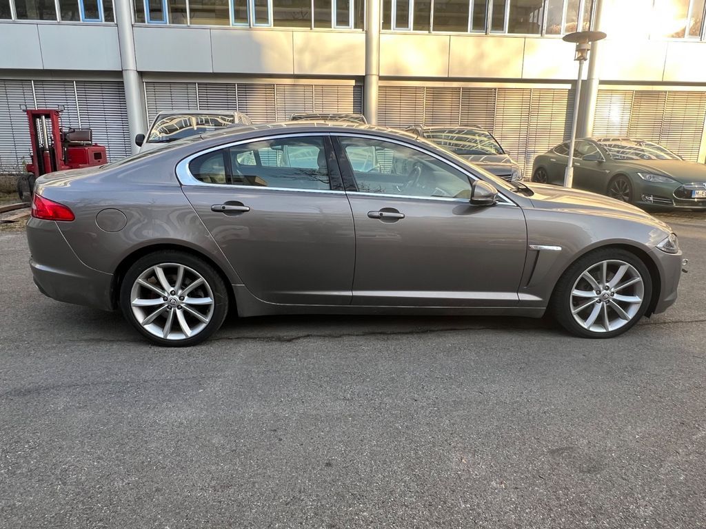 Бампер Jaguar XF 2006-2016 разборка ягуар хф запчастини