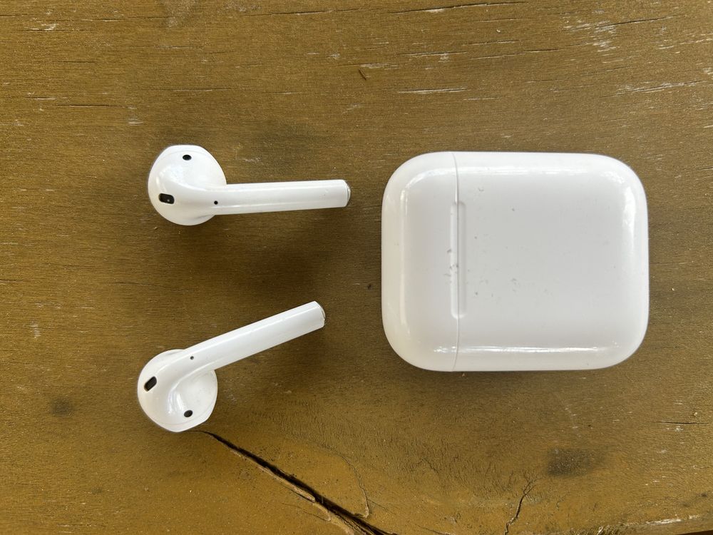 AirPods pierwsza generacja