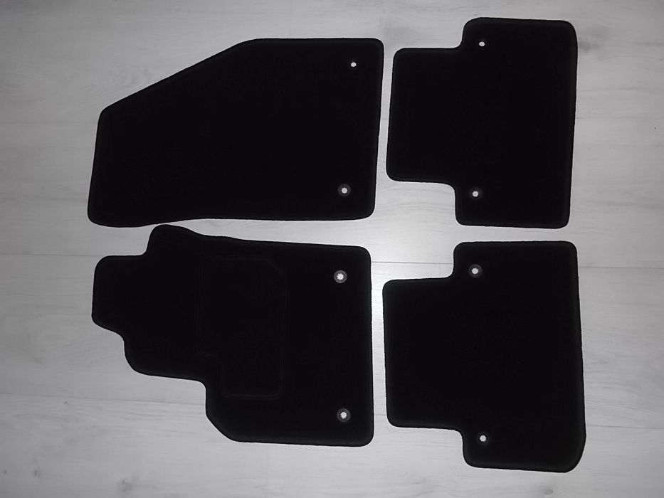 Dywaniki Welurowe VOLVO V50 S40 Rok 04-12 Idealnie Dopasowane STOPERY