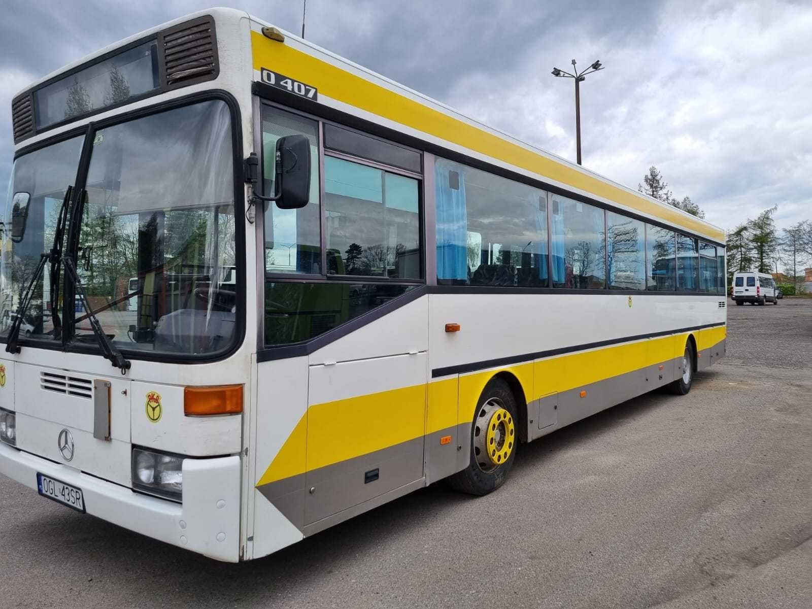 Autobus Mercedes Benz M407 51 miejsc