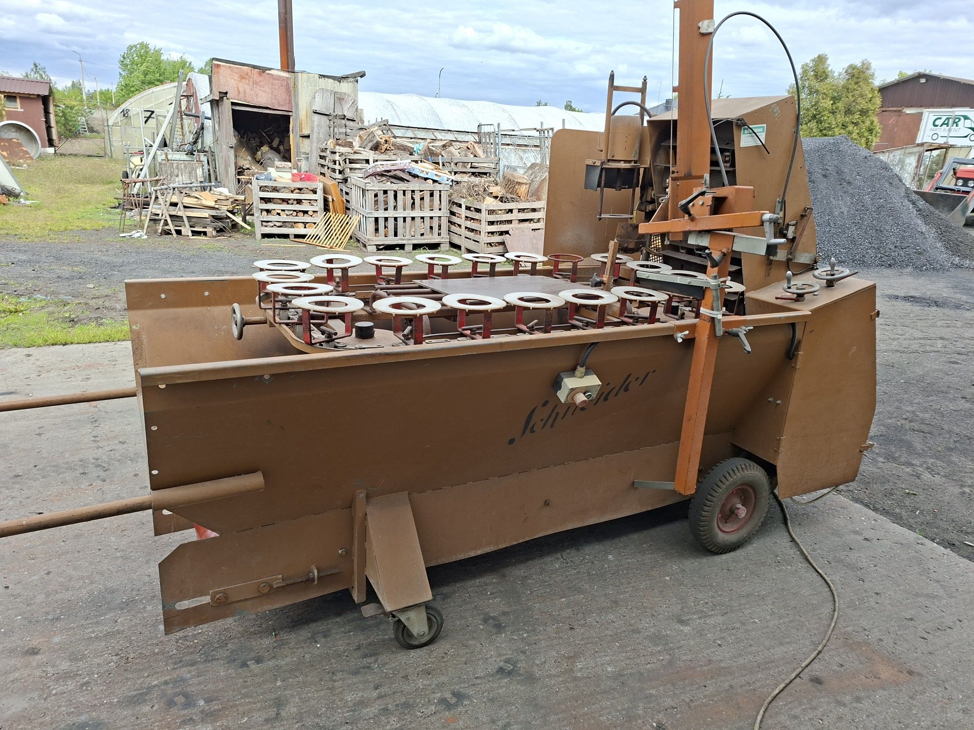Doniczkarka Javo standard. Mechaniczna podajnik Doniczek.
