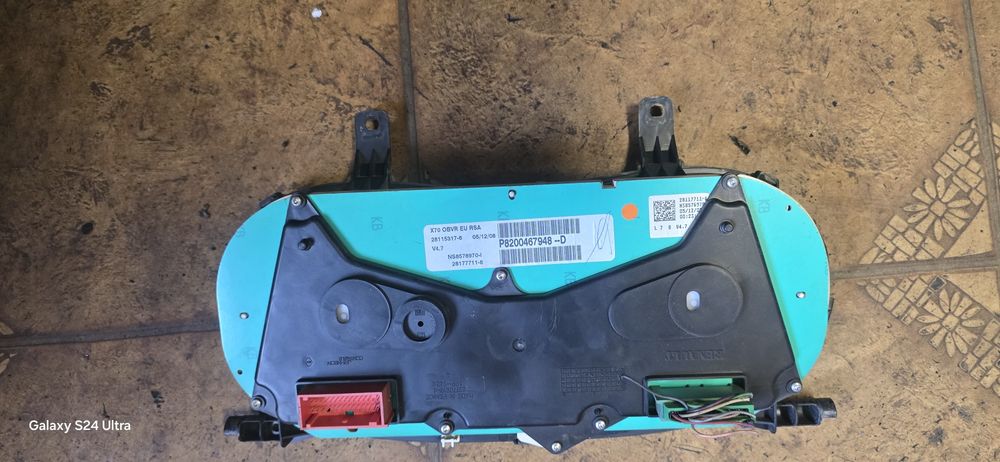 Licznik  zegary Renault Master II  P  8200   467948   D