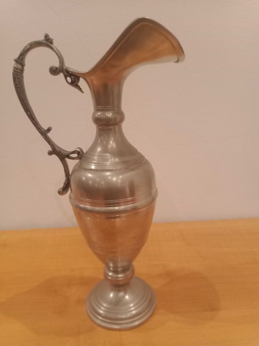 Jarra em Estanho puro - Decorativa