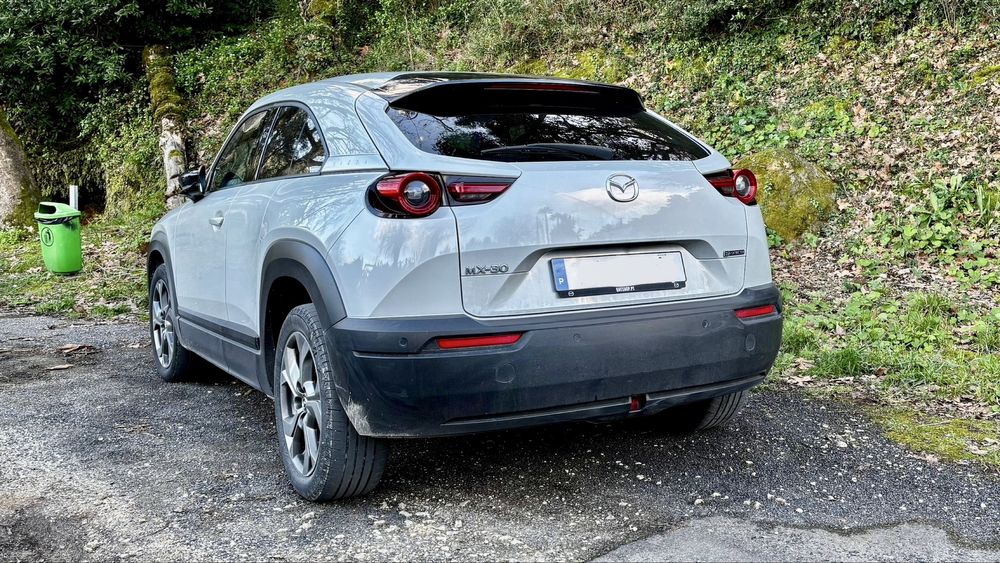 Mazda MX-30 e-Skyactiv First Edition 100% Elétrico