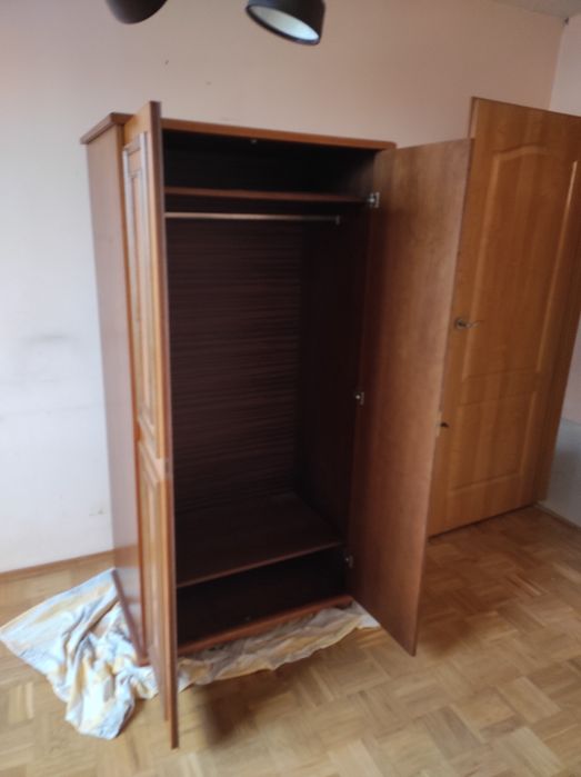 Sprzedam SZAFĘ dwudrzwiową
