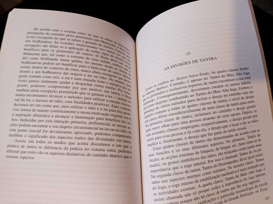 "O Budismo Tibetano" por Dalai Lama