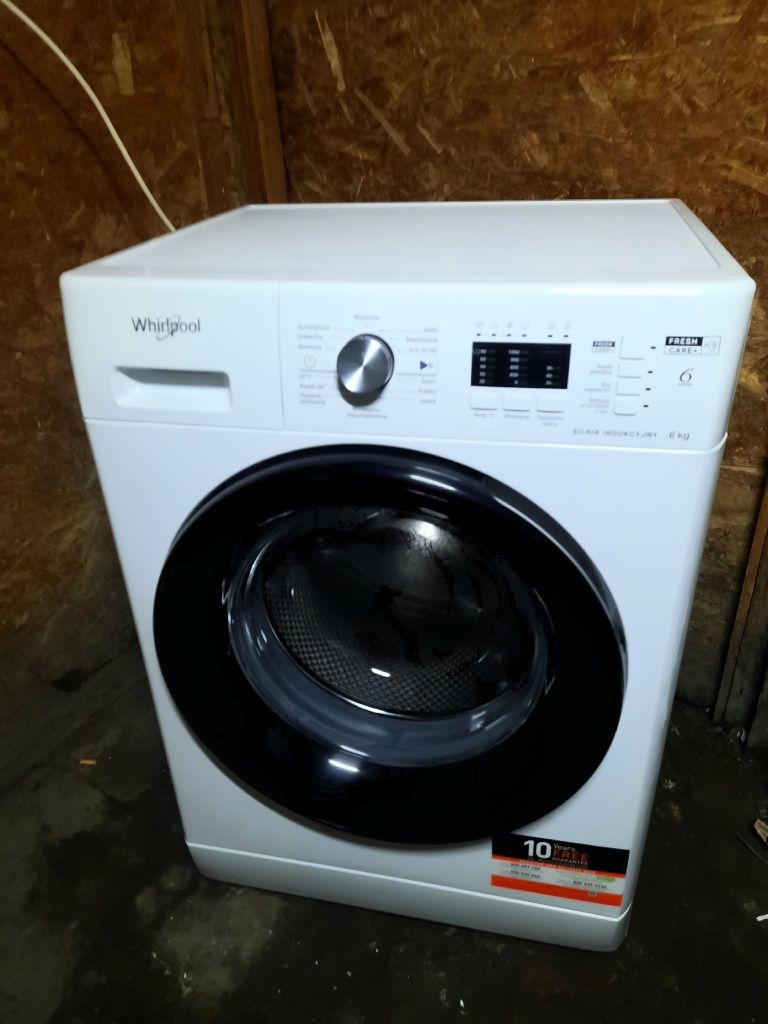pralka WHIRLPOOL 6 KG slim 40 cm  A++jak NOWA transport