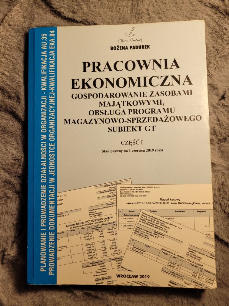 Książka Pracownia Ekonomiczna część 1