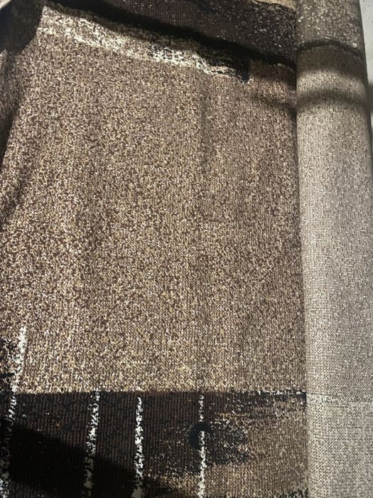 Продам килим б/в, розмір 1.80 на 4.00