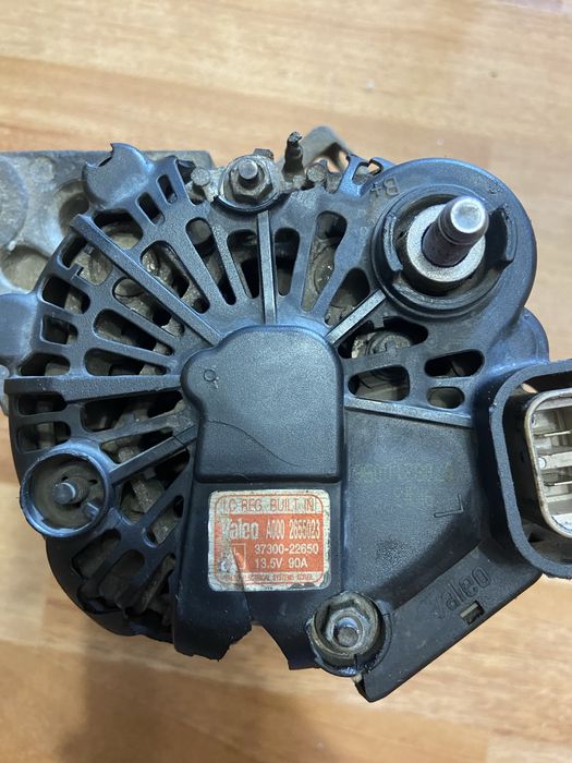 Продам генератор туксон,в не рабочем состоянии