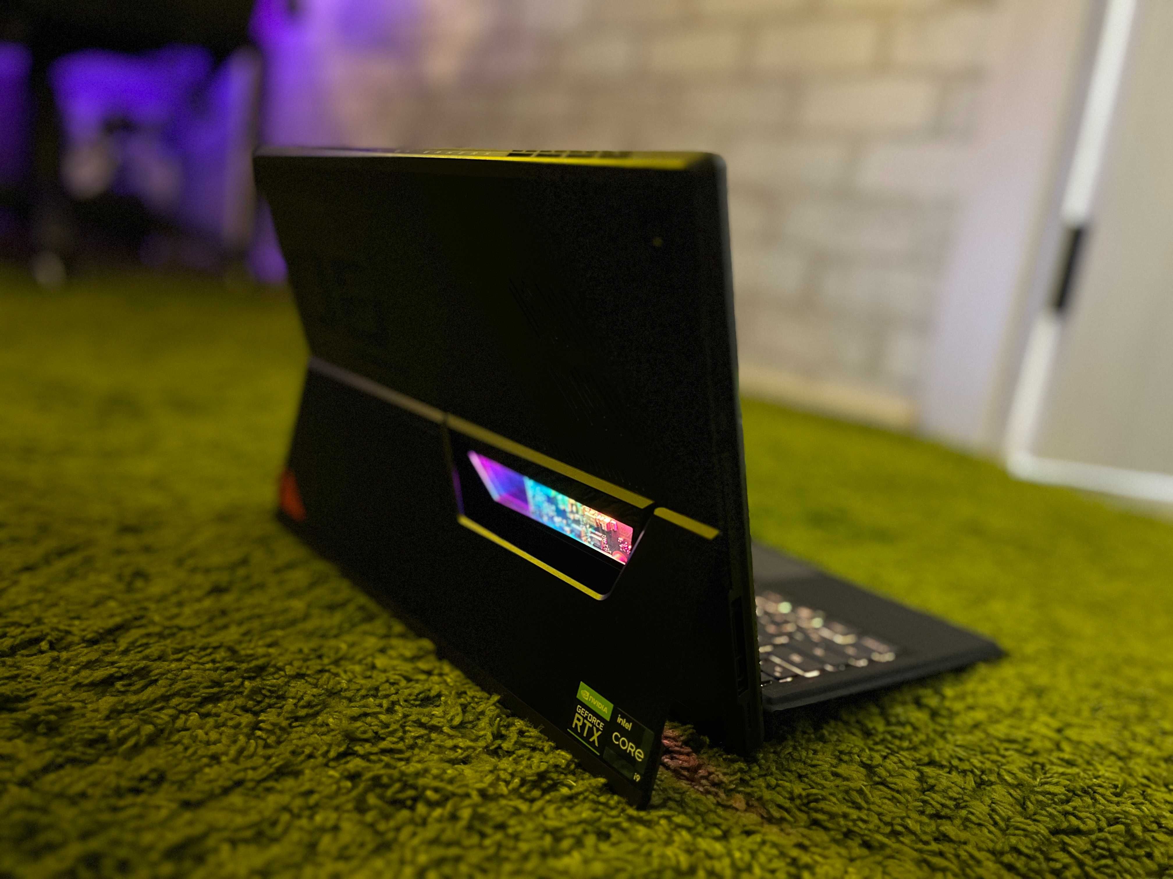 Asus ROG Flow Z13 GZ301ZE, як новий з коробкою та сумкою в подарунок