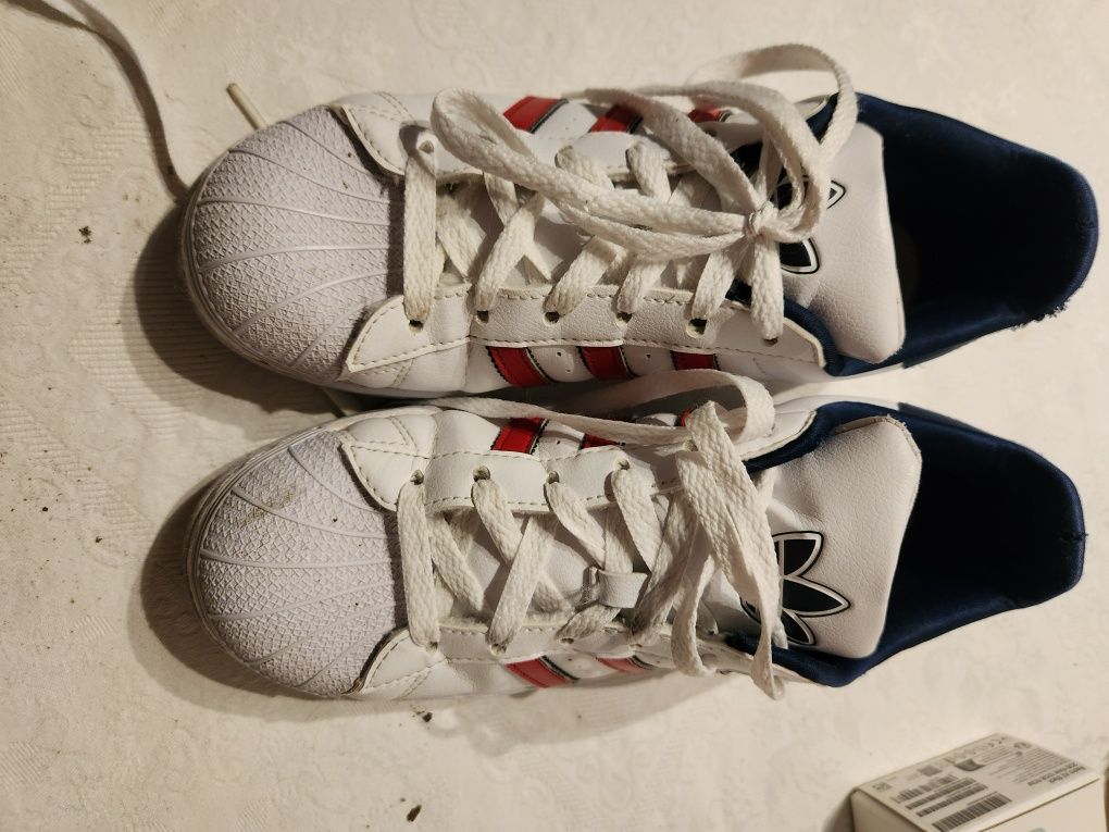 Sapatilhas adidas