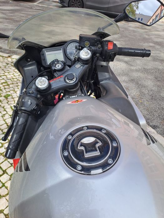 Honda CBR 600 F4i 2002 33k kms