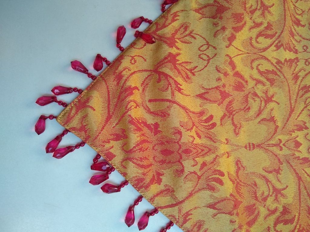 Gobelinowy bieżnik przez środek stoł180x35u