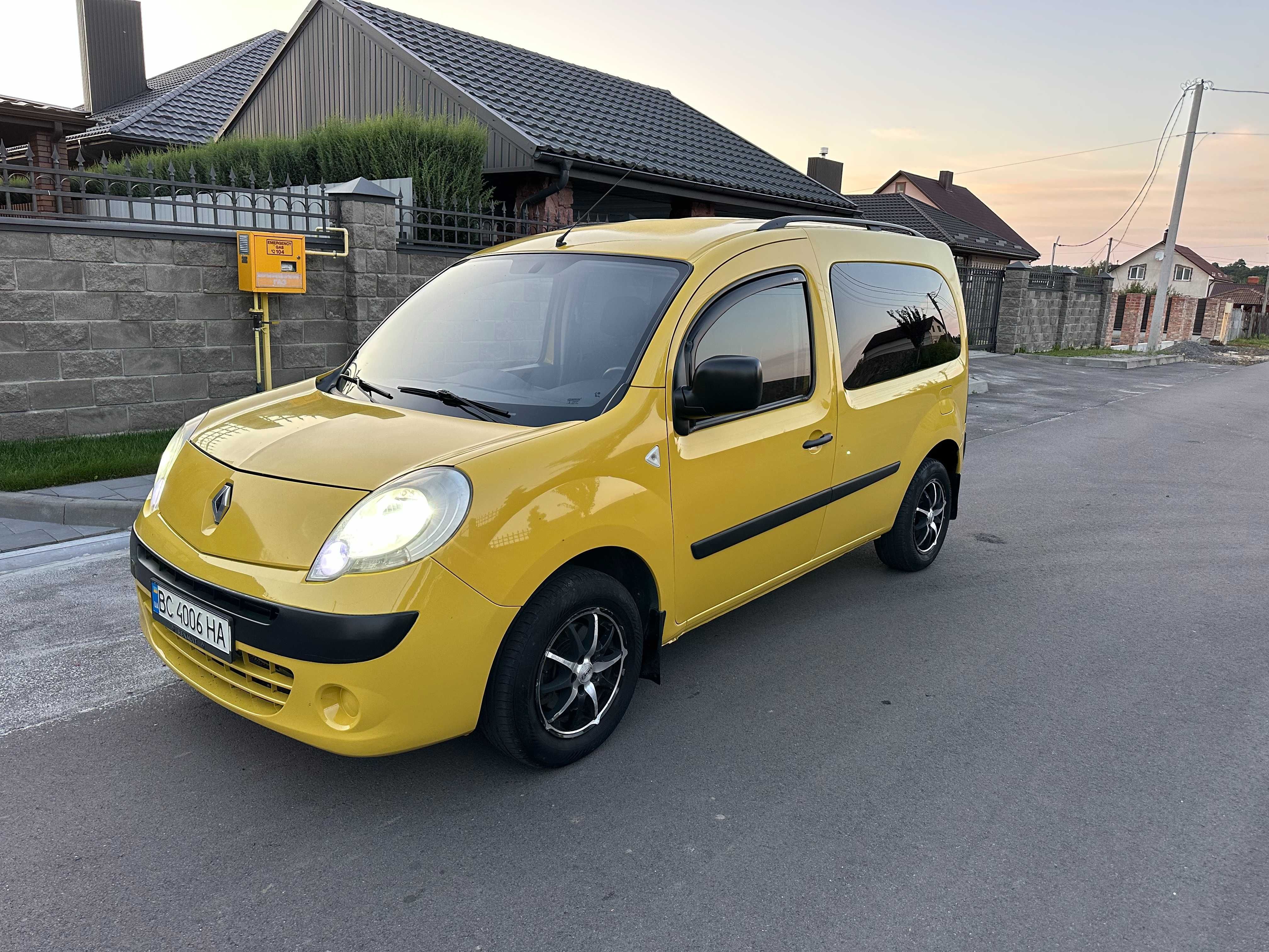 Renault Kangoo 2009 Оригінальний пасажир