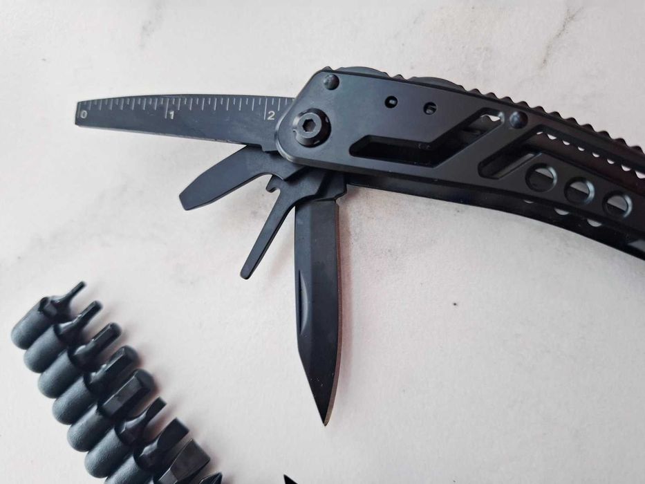 Новий мультитул функціональний Sanke Rescue 24 в 1 (чорний з бітами)