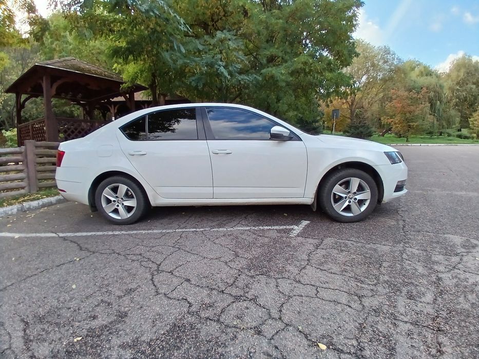 Шкода Октавия  2019г. А7  1.6л