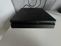 Playstation 4 z grami