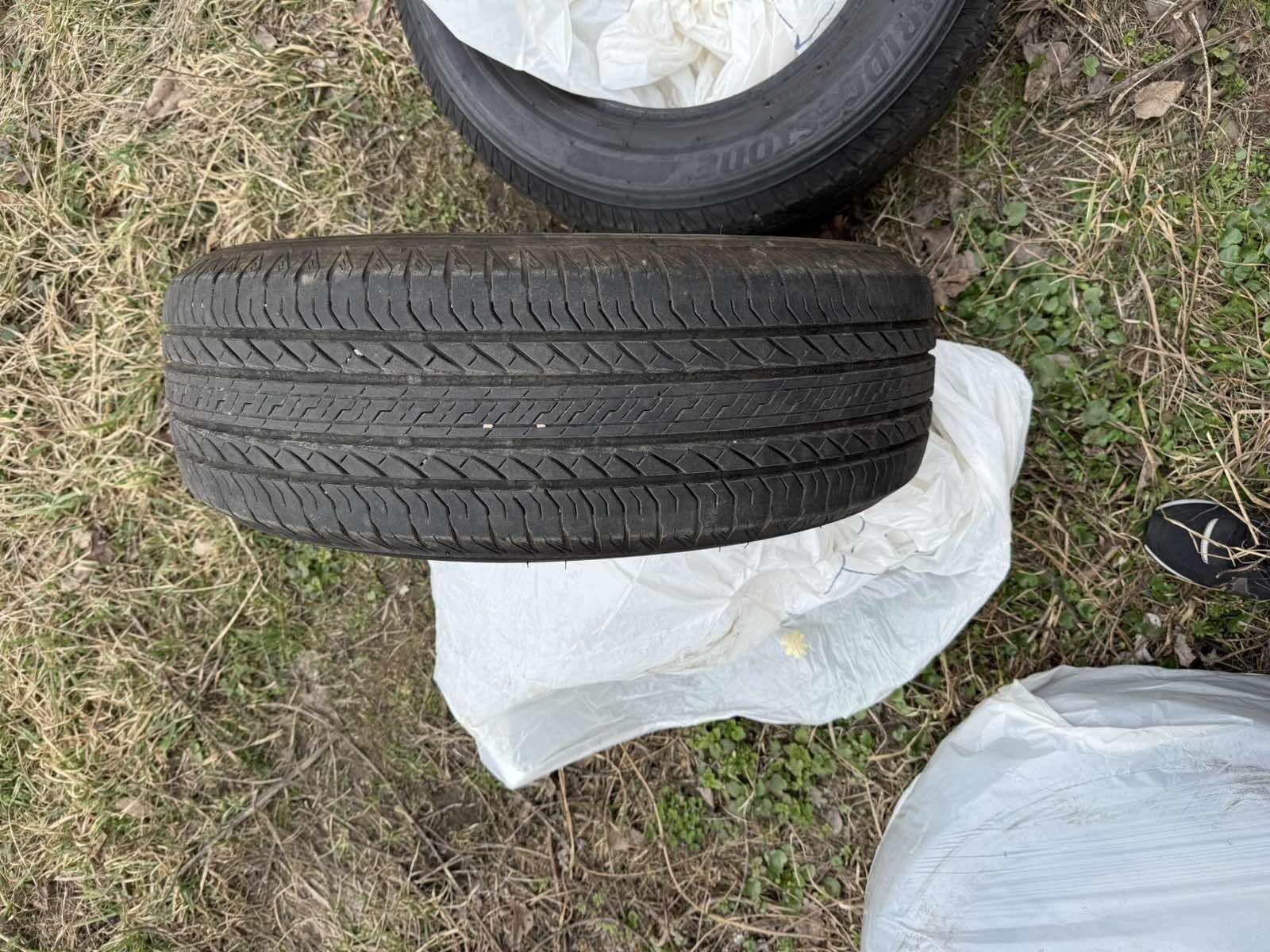 Продам шины bridgestone
