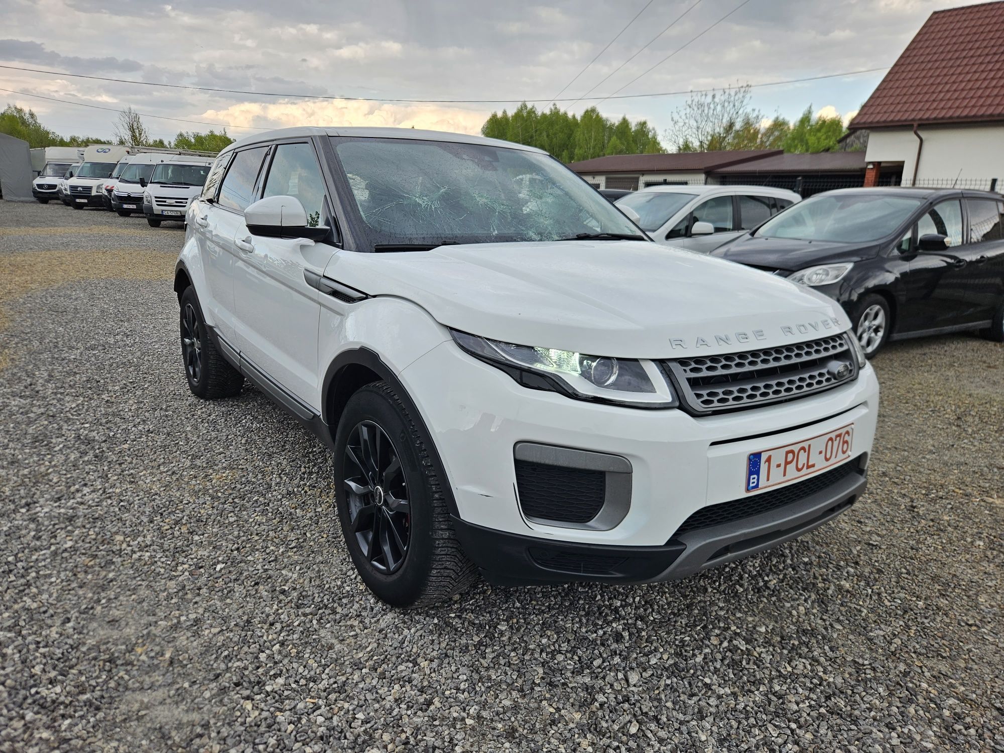 Range rover Evoque_lift_2016r_2.0d_150km_okazja