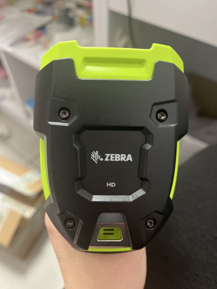Сканр Zebra DS3608