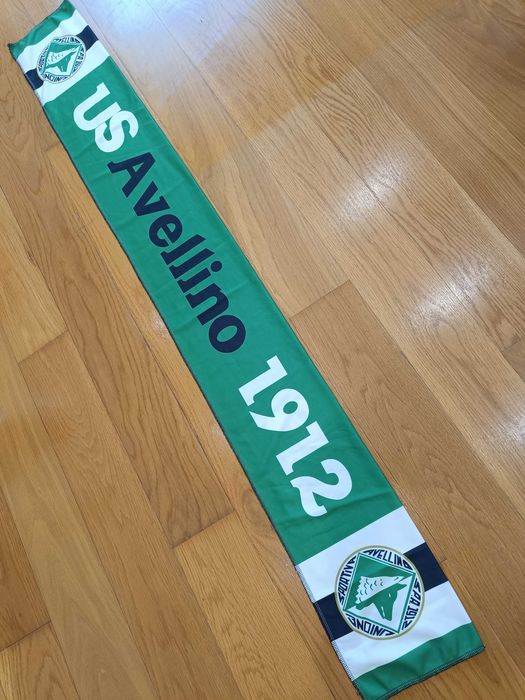 Cachecol clube italiano - US Avellino - I015