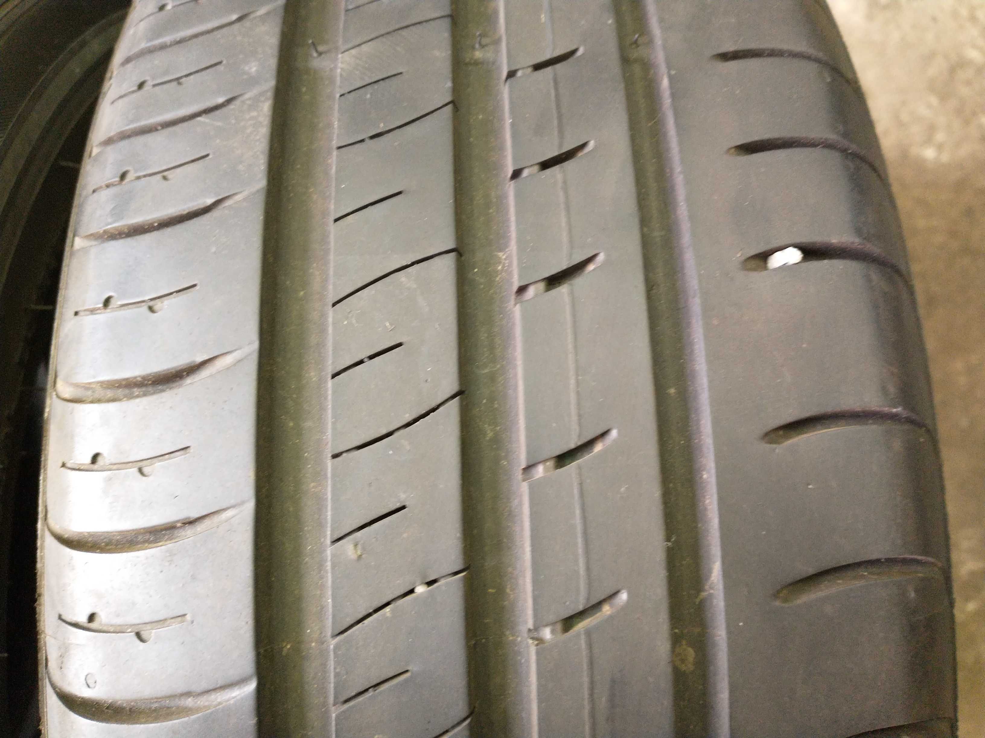 KUMHO EcoWing 185/55r15 82H 2sztuki 6mm