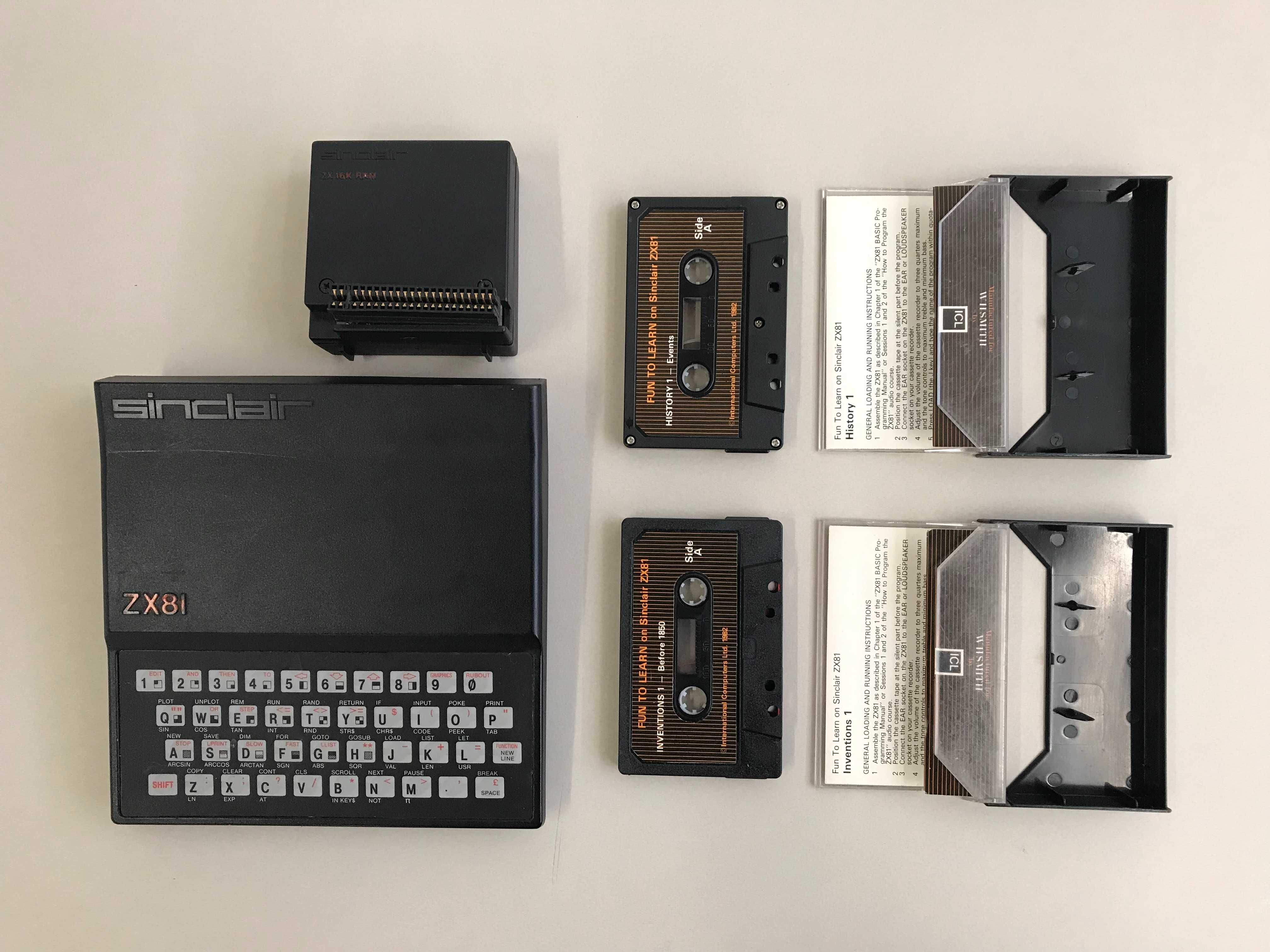 Spectrum ZX 81 + 16K RAM Pack + Cassetes Fun To Learn