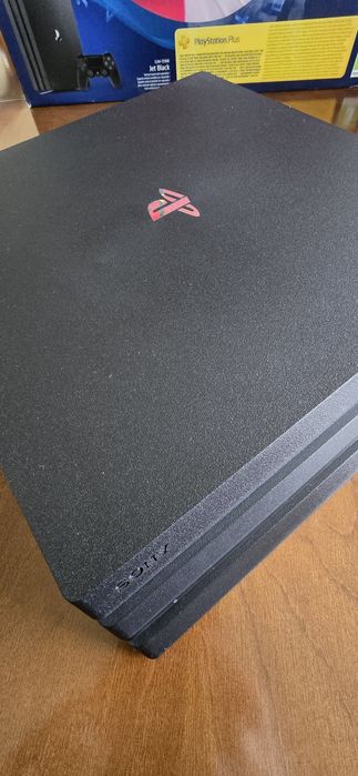 Playstation 4 PRO 1TB