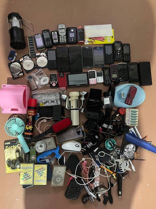 Лот разного nokia,samsung итд