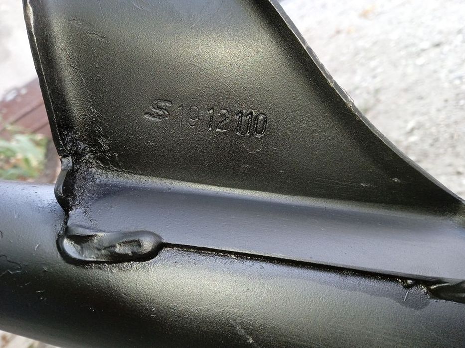 Выхлопная труба альфа