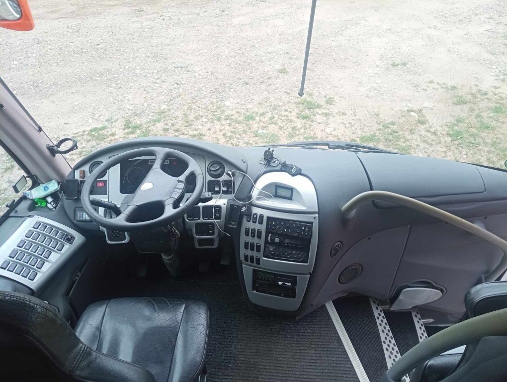 Autobus autokar bus Scania irizar PB