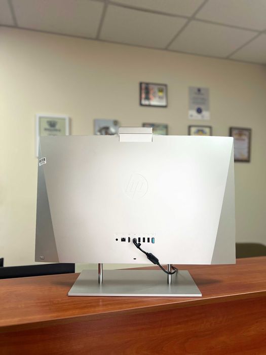 Моноблок HP All-in-One 27·Ryzen 5 4500U·16ГБ+SSD 512·27"відеокарта 2ГБ