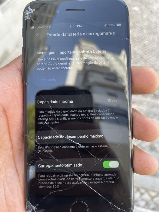 iPhone SE 2020 com IOS 26