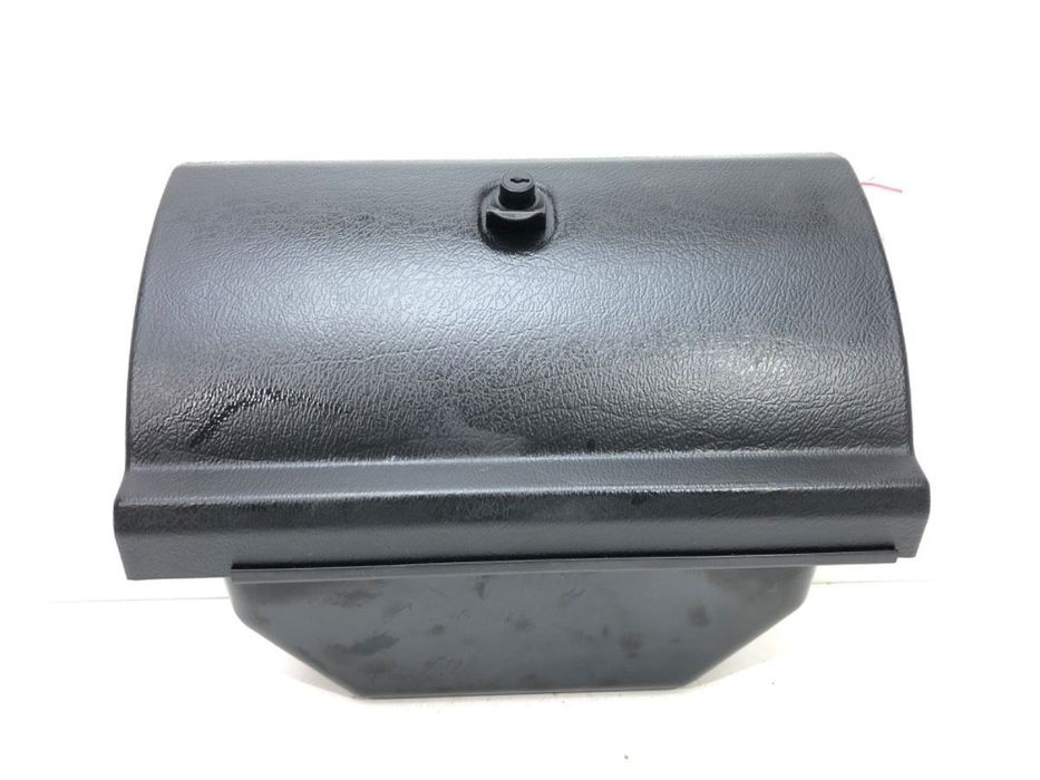 SCHOWEK PASAŻERA - 174.00 PLN - MICROCAR M.GO 2009 - 2022 0.5 6 kW [8 KM] olej napędowy 2020 -