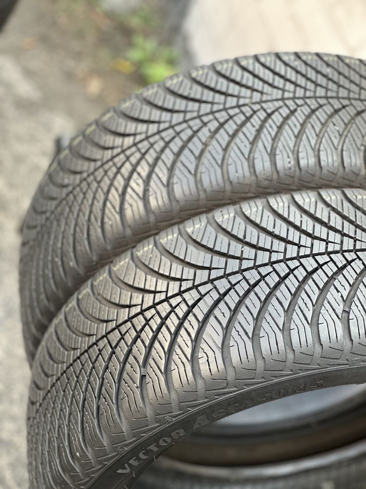 Goodyear Vector4 season 205/50 r17 2020 рік 7.8мм