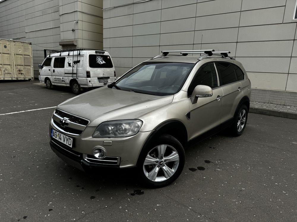 Срочно продам Chevrolet Captiva полный привод