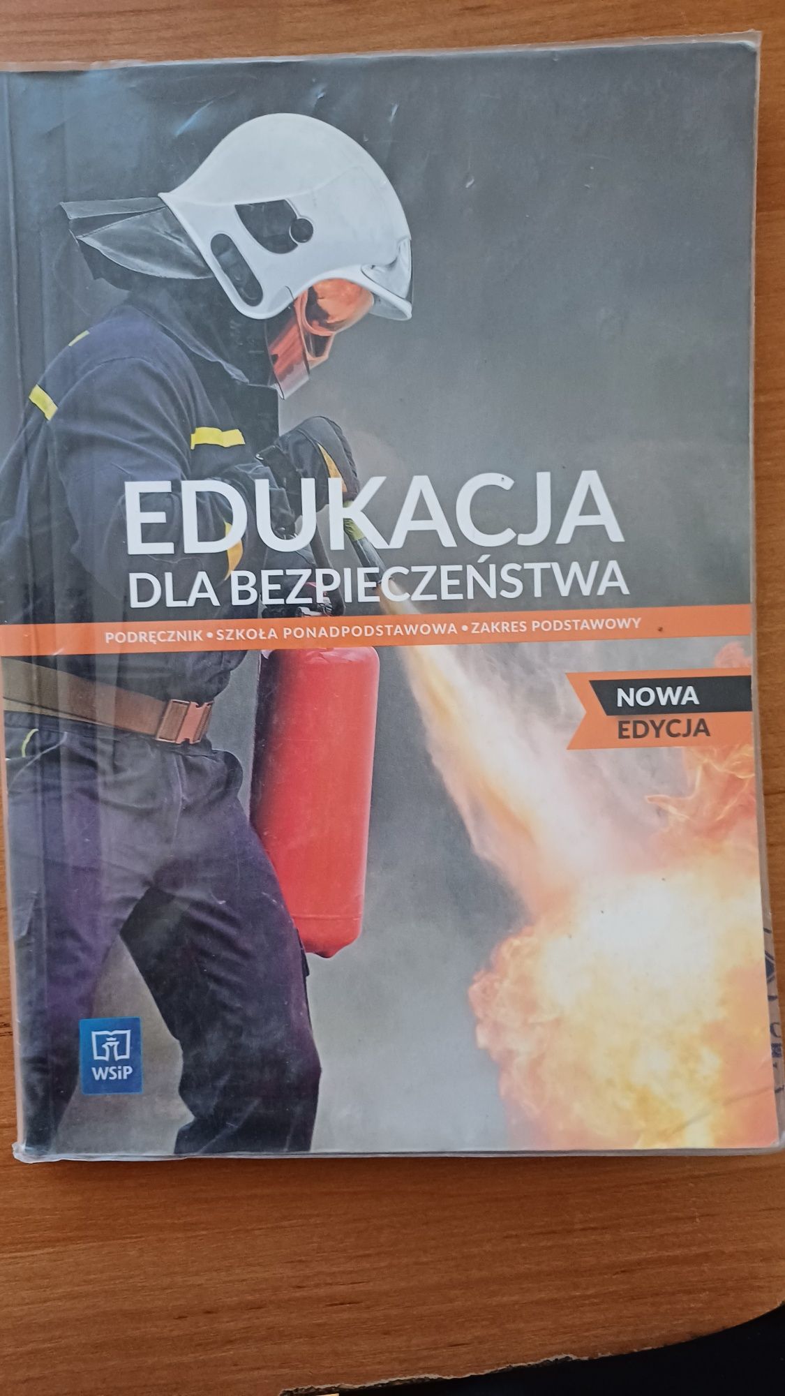 Sprzedam książki do 1 Technikum
