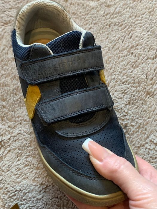 Chłopięce sneakersy GEOX. Rozmiar 34. Na stopę 21 cm. Stan idealny.