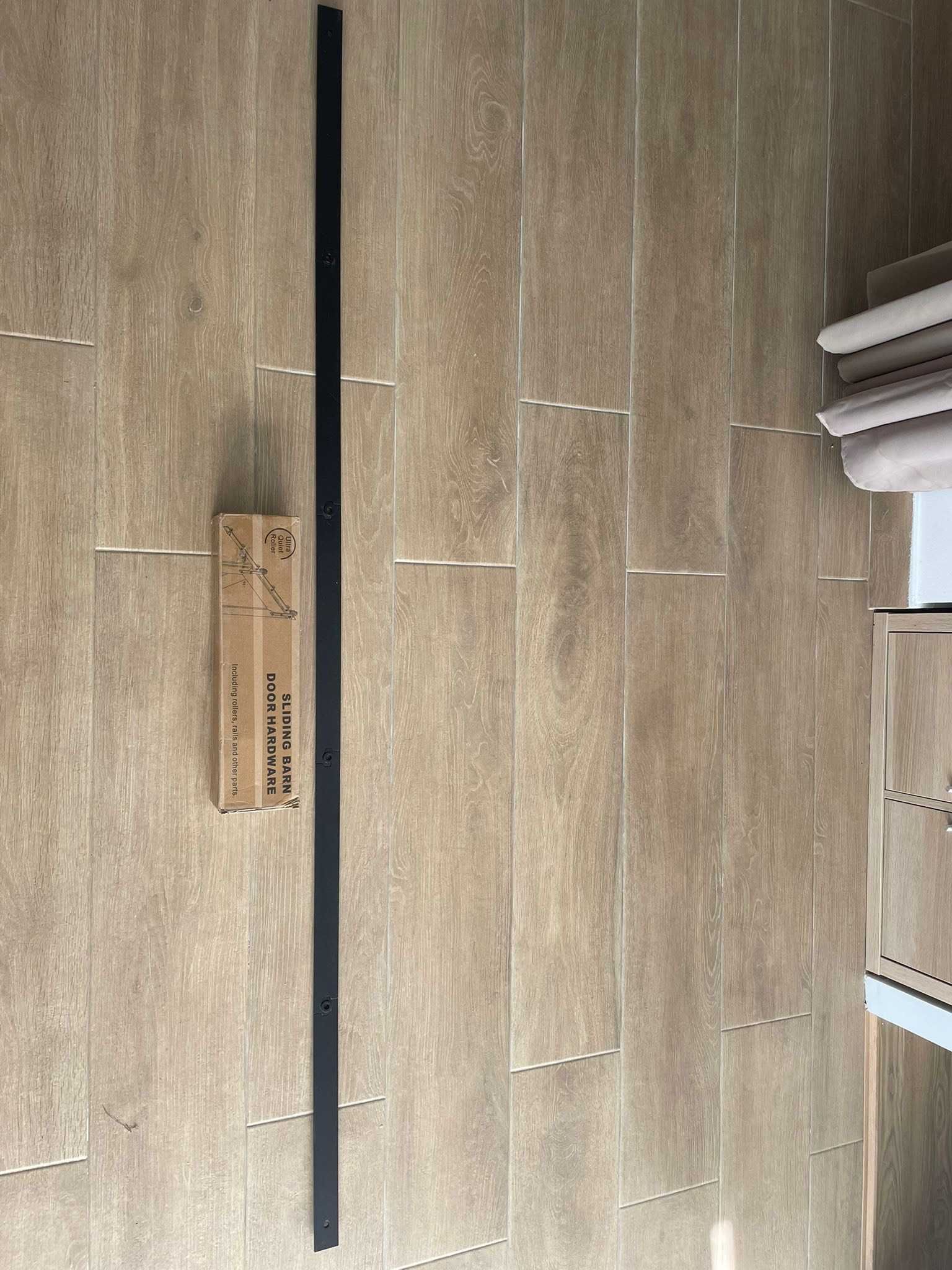 Kit de ferragens para porta de correr em aço preto - 2 Mts